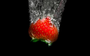 strawberry-1453070_1920
